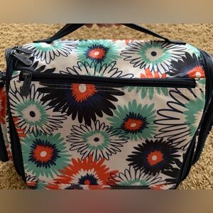 Thirty-one large travel make up bag.